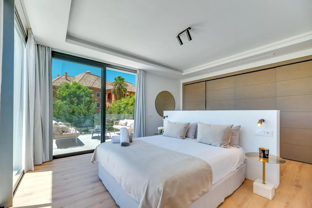 Villa Monte Halcones: Marbella Getaway with Private Pool and Golf Valley Views Benahavis Spain