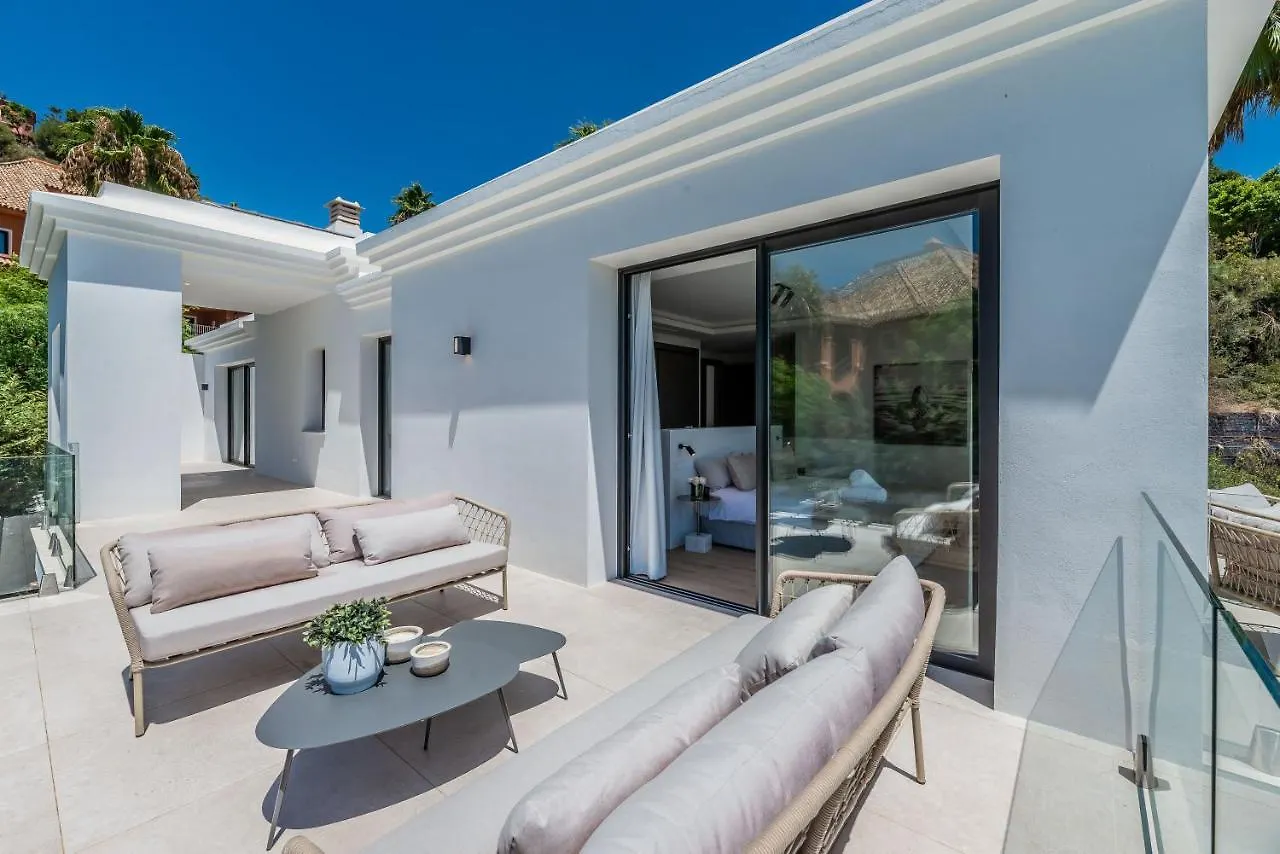 Villa Monte Halcones: Marbella Getaway with Private Pool and Golf Valley Views Benahavis